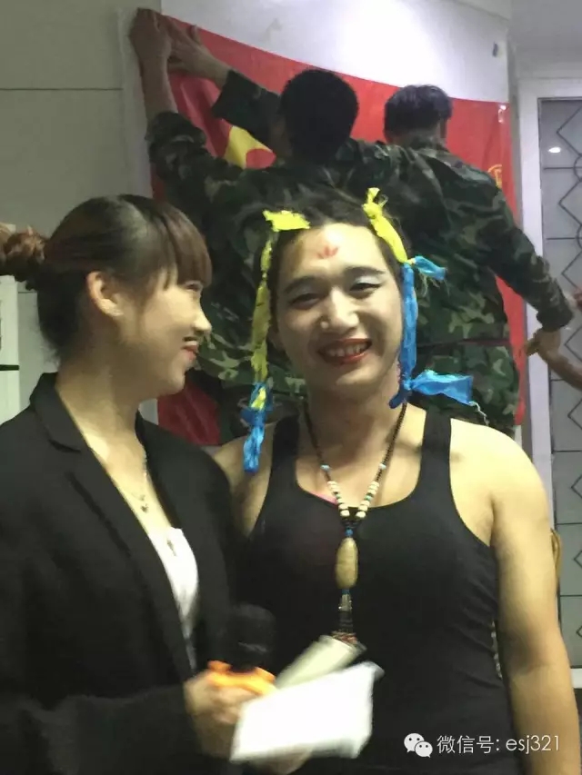 易視界“蝶變2015，野外拓展訓練”完美收工