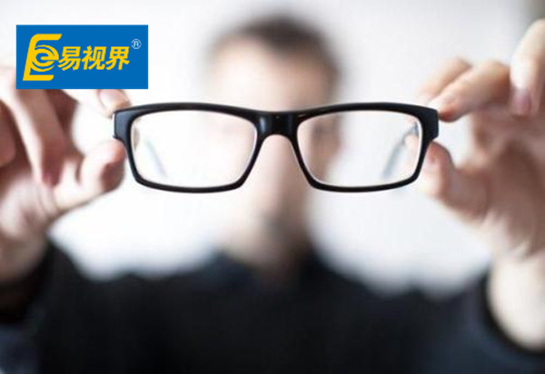 易視界 正常眼、近視眼、遠(yuǎn)視眼的區(qū)別
