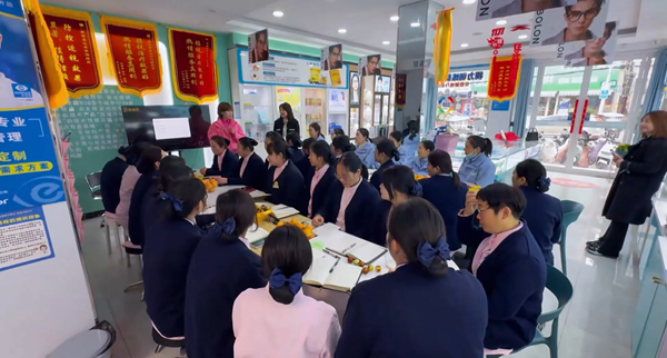 易視界服務(wù)一線行:以專業(yè)深耕市場,用奮斗賦能未來